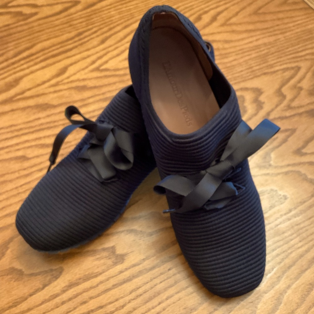 L’Amour DesPieds, Taimah Stretch Sneakers, Women’s Sz 9.5M